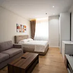 Elite 公寓式酒店 4*