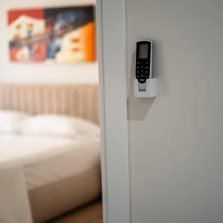 Aparthotel Elite 4*