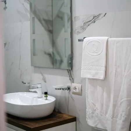 Elite Aparthotel 4*