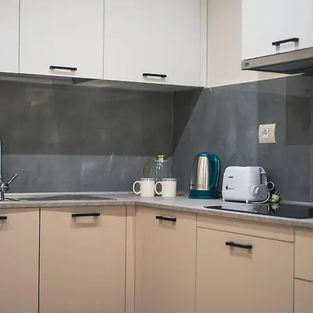 Elite Aparthotel Tirana