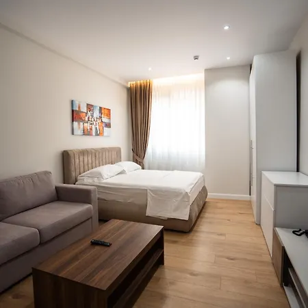 Elite Aparthotel 4*