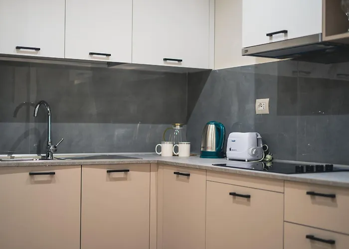 Elite Aparthotel Tirana